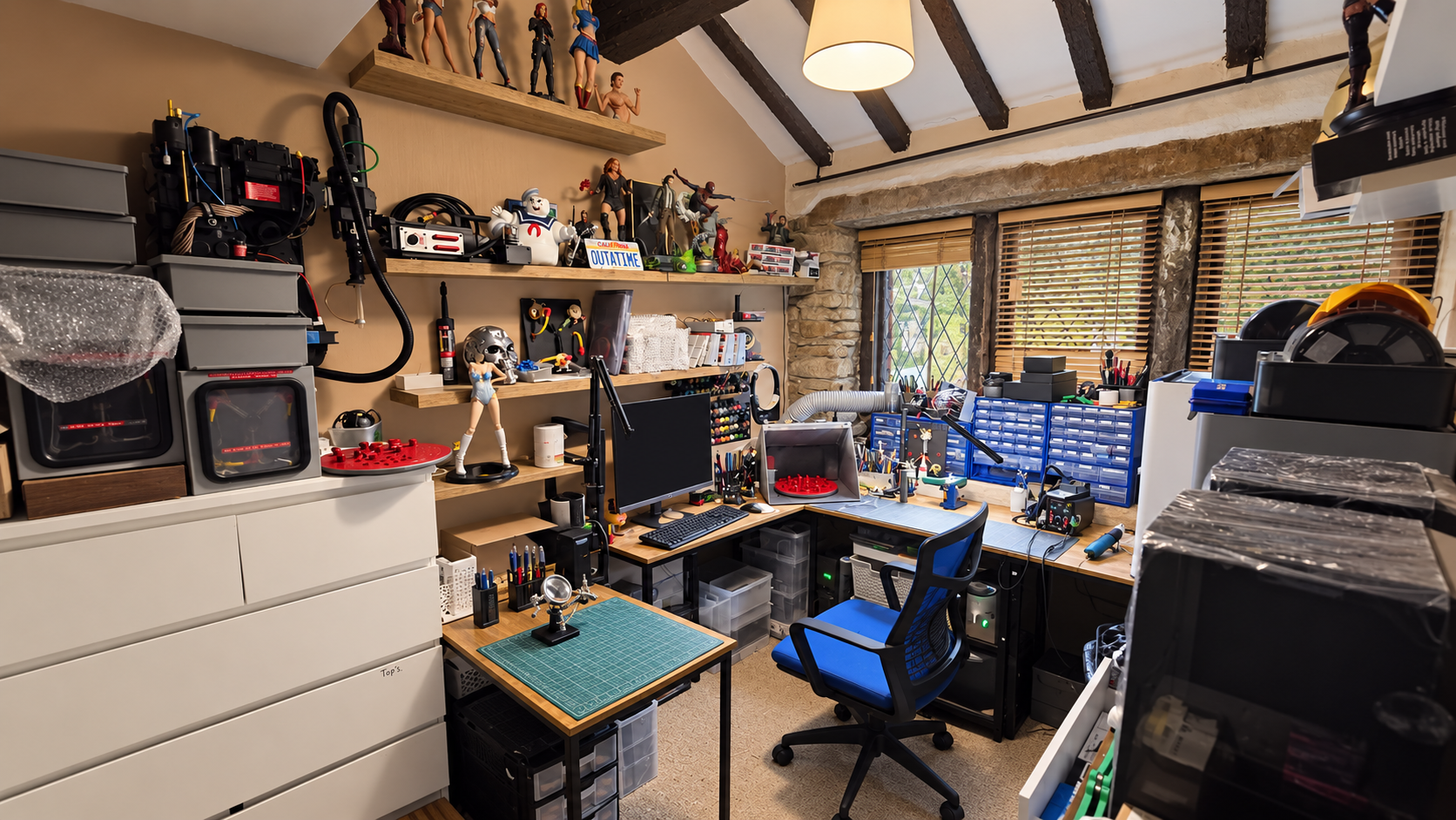 The full workshop in daylight